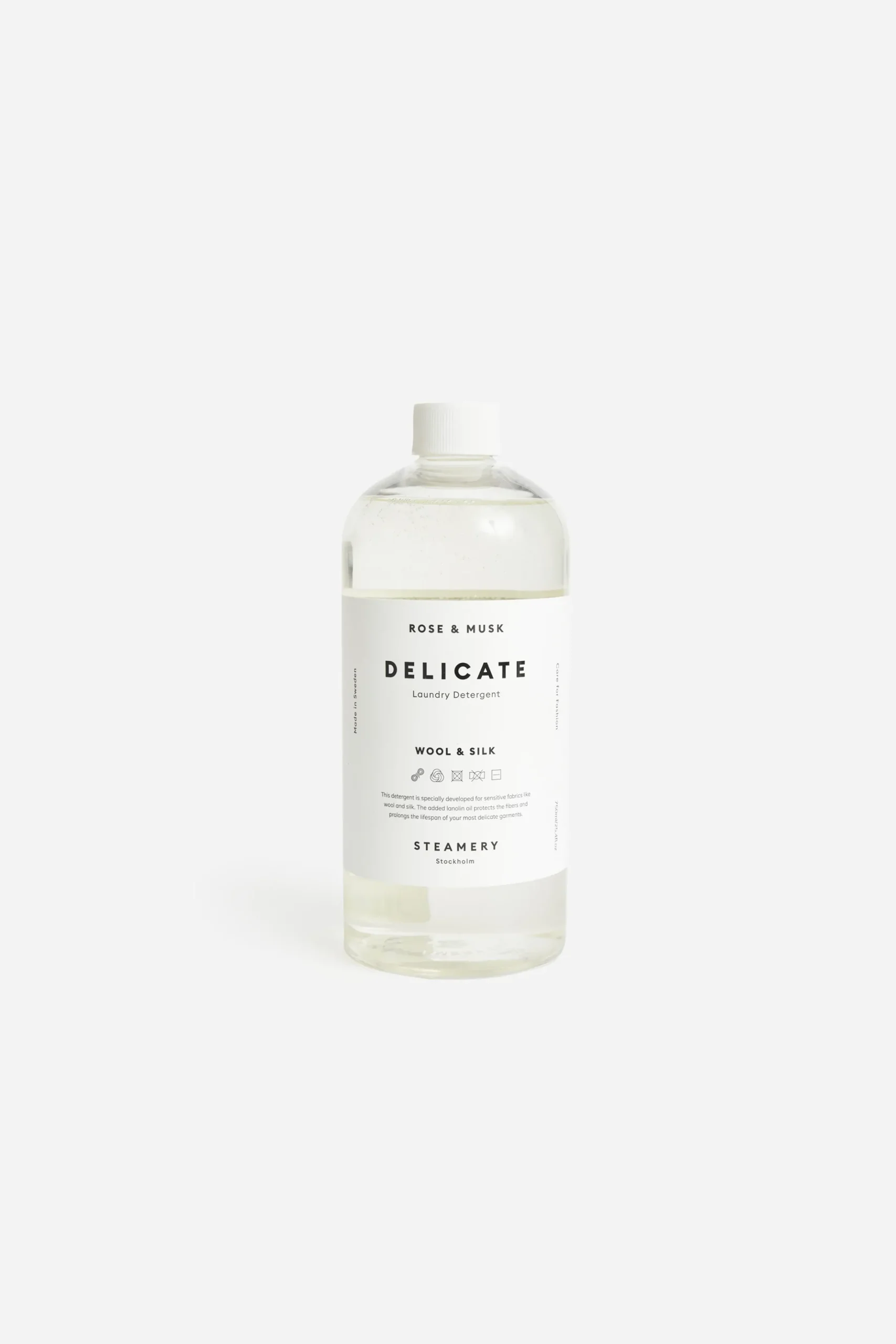 DELICATE LAUNDRY DETERGENT